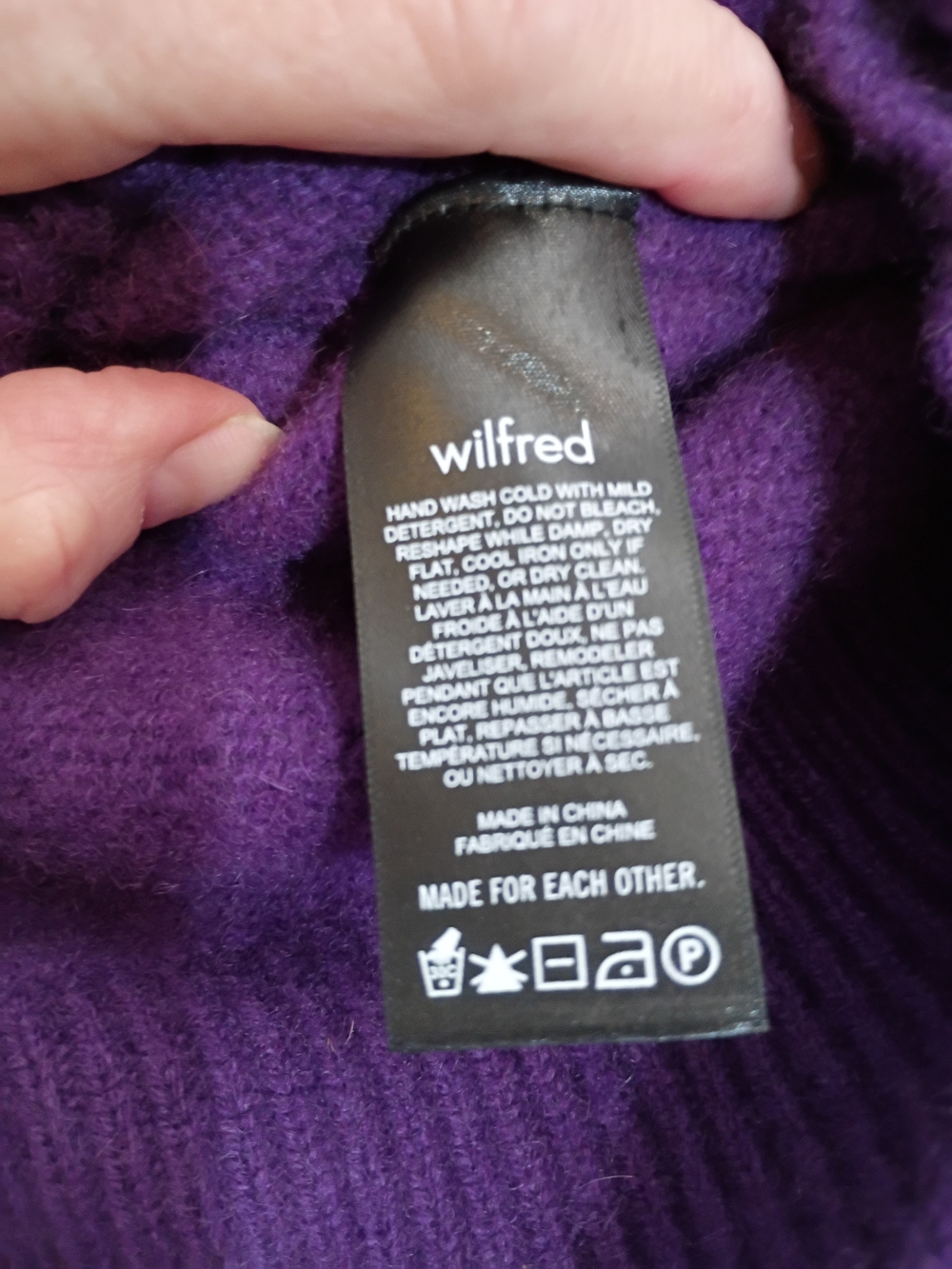 Wilfred Cashmere Size S Purple Women's Crewneck Sweater Amazingly Soft Feel Cozy - Picture 4 of 7